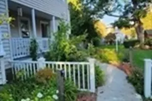 12 Mayhew, Hopkinton, MA 01748 - Photo 3