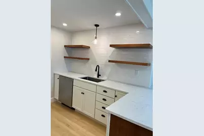 41 Village Road, Weymouth, MA 02189 - Photo 5