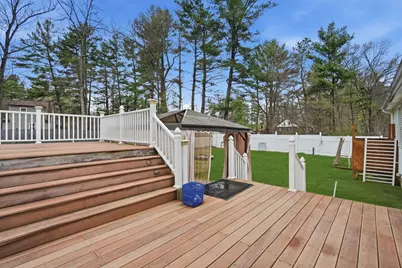 71 Sun Valley Rd, Holyoke, MA 01040 - Photo 27