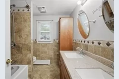 71 Sun Valley Rd, Holyoke, MA 01040 - Photo 15