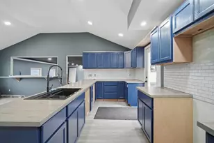 71 Sun Valley Rd, Holyoke, MA 01040 - Photo 11