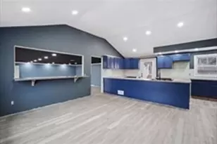 71 Sun Valley Rd, Holyoke, MA 01040 - Photo 7