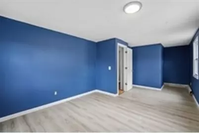 71 Sun Valley Rd, Holyoke, MA 01040 - Photo 11