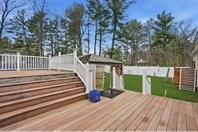 71 Sun Valley Rd, Holyoke, MA 01040 - Photo 19