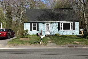30 Millville St, Salem, NH 03079 - Photo 1