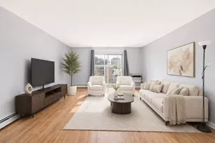 26 Waverly St, Boston, MA 02135 - Photo 5