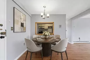 26 Waverly St, Boston, MA 02135 - Photo 7