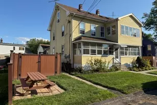 11 Maple Ave, Northampton, MA 01060 - Photo 1