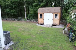 38 Walker St, Lowell, MA 01854 - Photo 3