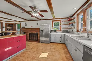 66 Glendale St, Easthampton, MA 01027 - Photo 7