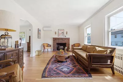 15 Barna Rd, Boston, MA 02124 - Photo 9