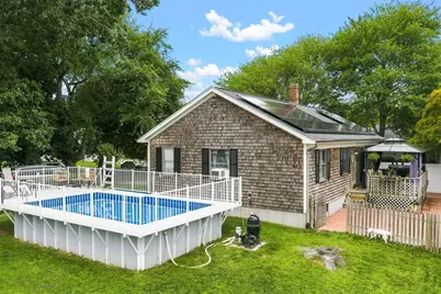 75 Acorn St, New Bedford, MA 02740 - Photo 29
