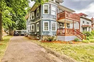 74 Magoun Ave, Medford, MA 02155 - Photo 11