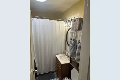 23 Beverly St #1fl, Chicopee, MA 01013 - Photo 11