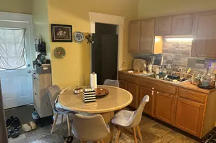 23 Beverly St, Chicopee, MA 01013 - Photo 5