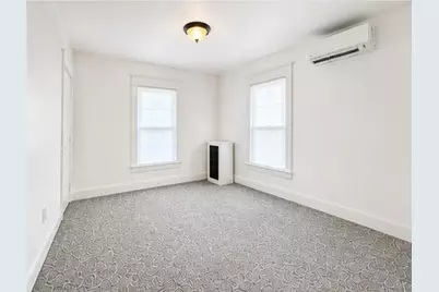 1083 Sumner Ave #1, Springfield, MA 01118 - Photo 3