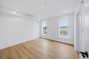 4164 Washington St, Boston, MA 02131 - Photo 21