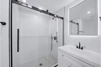 4164 Washington St #2, Boston, MA 02131 - Photo 33