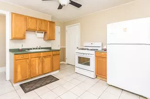60-62 Alder St, Waltham, MA 02453 - Photo 3