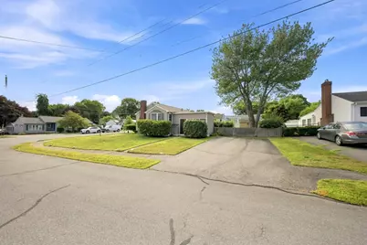 6 Evans Road, Stoneham, MA 02180 - Photo 3