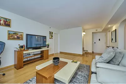 250 Hammond Pond Parkway #609S, Newton, MA 02467 - Photo 3
