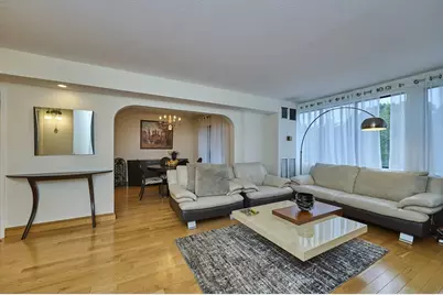 250 Hammond Pond Parkway #609S, Newton, MA 02467 - Photo 5