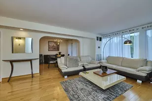 250 Hammond Pond Pkwy, Newton, MA 02467 - Photo 5