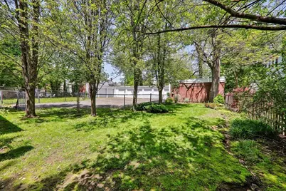 70 Wren St #2, Boston, MA 02132 - Photo 21
