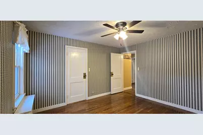 162 June St, Worcester, MA 01602 - Photo 31