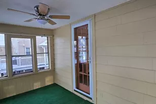 162 June St, Worcester, MA 01602 - Photo 17