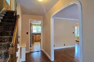 162 June St, Worcester, MA 01602 - Photo 5