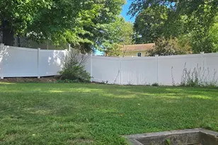 162 June St, Worcester, MA 01602 - Photo 35