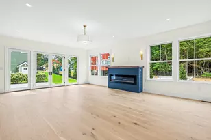 6 Plant St, Newburyport, MA 01950 - Photo 11