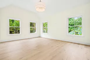 6 Plant St, Newburyport, MA 01950 - Photo 17