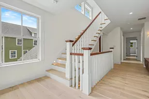 6 Plant St, Newburyport, MA 01950 - Photo 23