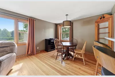 421 Holyoke St, Ludlow, MA 01056 - Photo 11