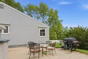 421 Holyoke St, Ludlow, MA 01056 - Photo 31