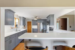 421 Holyoke St, Ludlow, MA 01056 - Photo 9