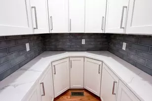 59 Sparks St, Lowell, MA 01854 - Photo 5