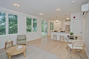 107 Williams St, Northampton, MA 01060 - Photo 1