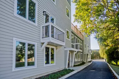 107 Williams Street #2 B, Northampton, MA 01060 - Photo 3