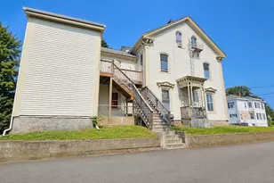21 Franklin St, Milford, MA 01757 - Photo 3