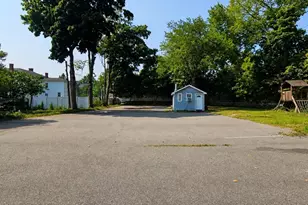 21 Franklin St, Milford, MA 01757 - Photo 5