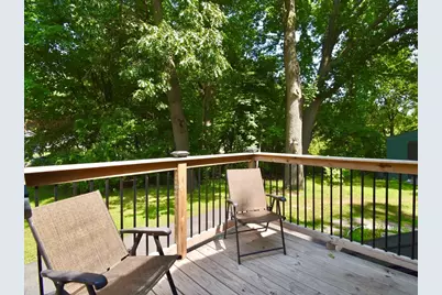 143 Stuart St, Springfield, MA 01119 - Photo 3