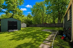 143 Stuart St, Springfield, MA 01119 - Photo 25