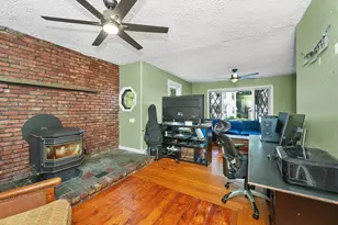 9 Liberty Hill Ave, Salem, MA 01970 - Photo 9