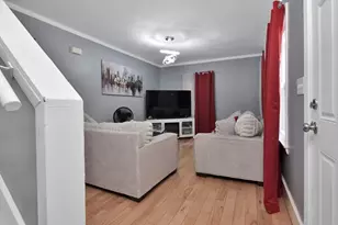 87 Abbott St, Lawrence, MA 01843 - Photo 7