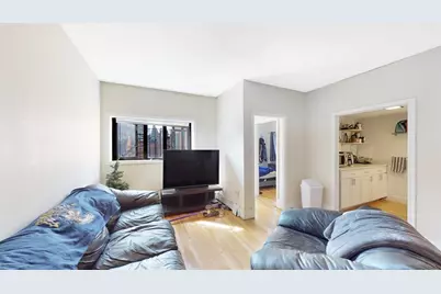 513 Beacon #10, Boston, MA 02215 - Photo 3