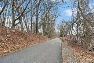 17 Mason St, Hudson, MA 01749 - Photo 23
