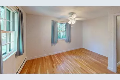 22 Ranlett Ln, Billerica, MA 01821 - Photo 37